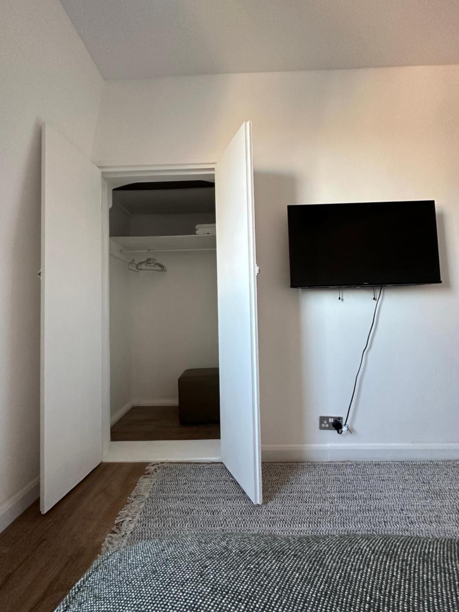 City Nights - London Apartment Bagian luar foto